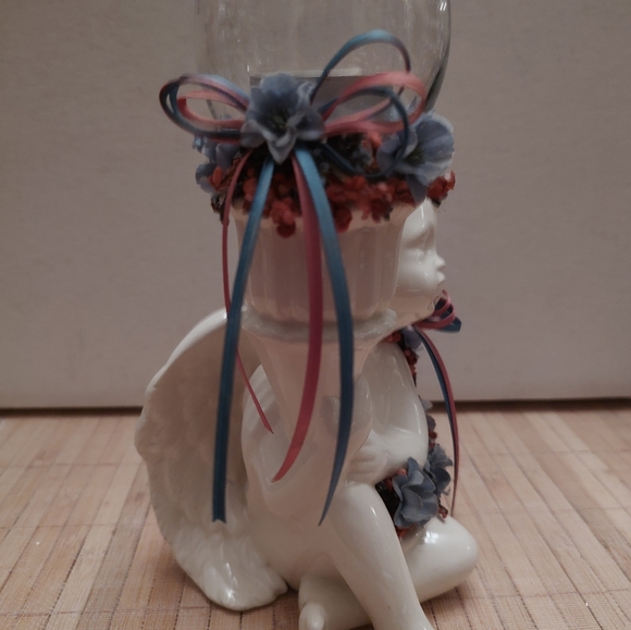 Handmade Cherub candle holder - Picture 4 of 7